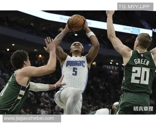 雄鹿队主场不敌对手,季后赛前景蒙上阴影 雄鹿队主场不敌对手,季后赛前景蒙上阴影